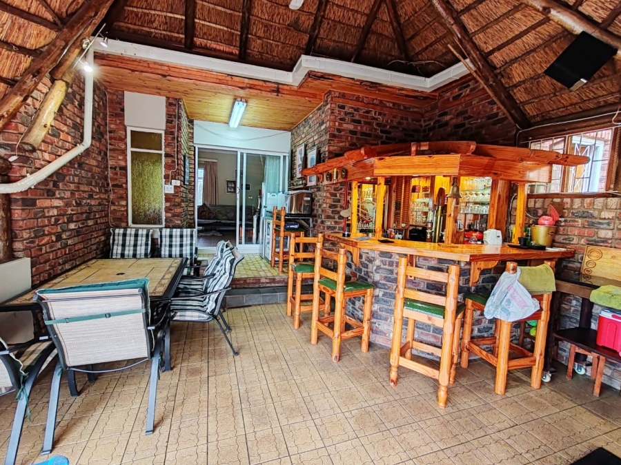 3 Bedroom Property for Sale in Dassie Rand North West